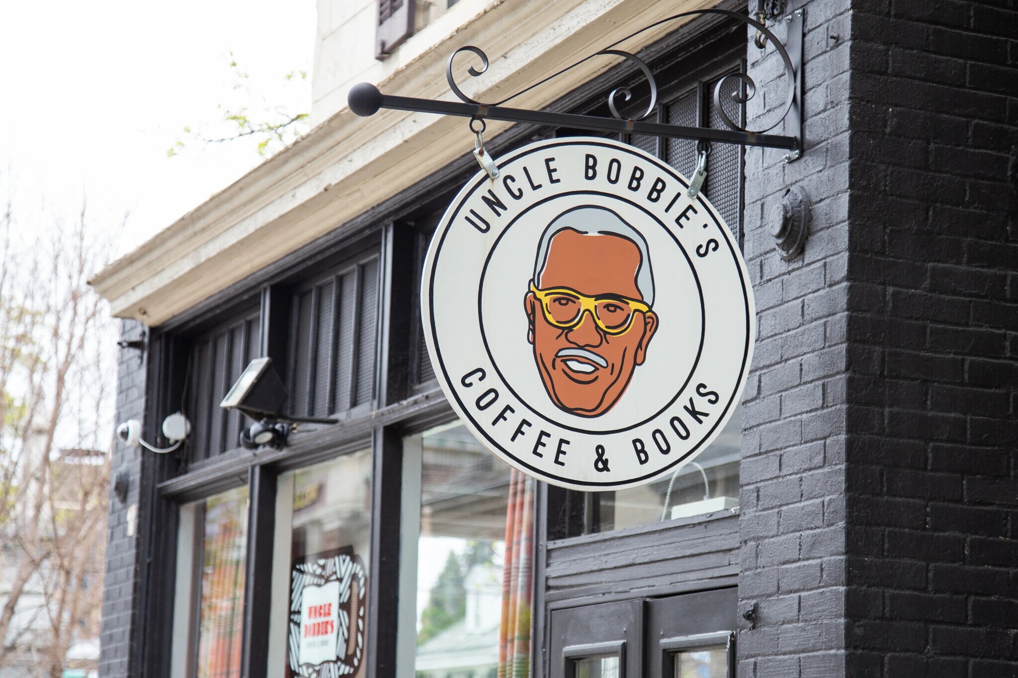 Building Photo - 74 E Church Ln