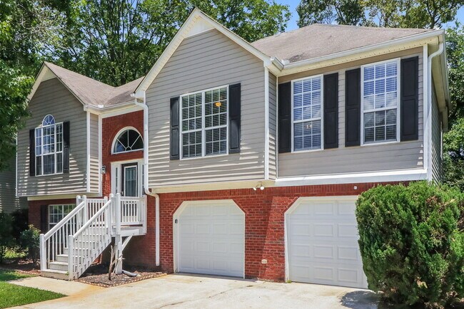 Building Photo - 3857 Merryweather Trail