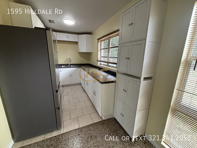 Building Photo - 1595 Hilldale Rd