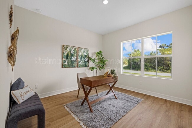 Building Photo - 1486 Ardisia St