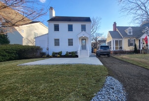 Building Photo - 5604 Madison St