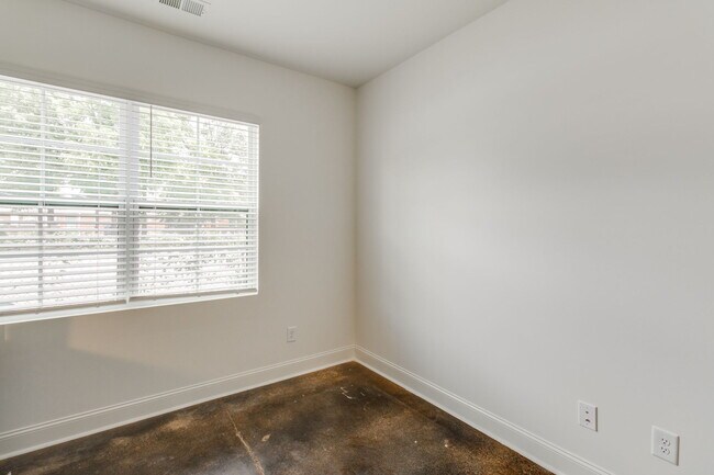 Building Photo - 1410 Barnwell St