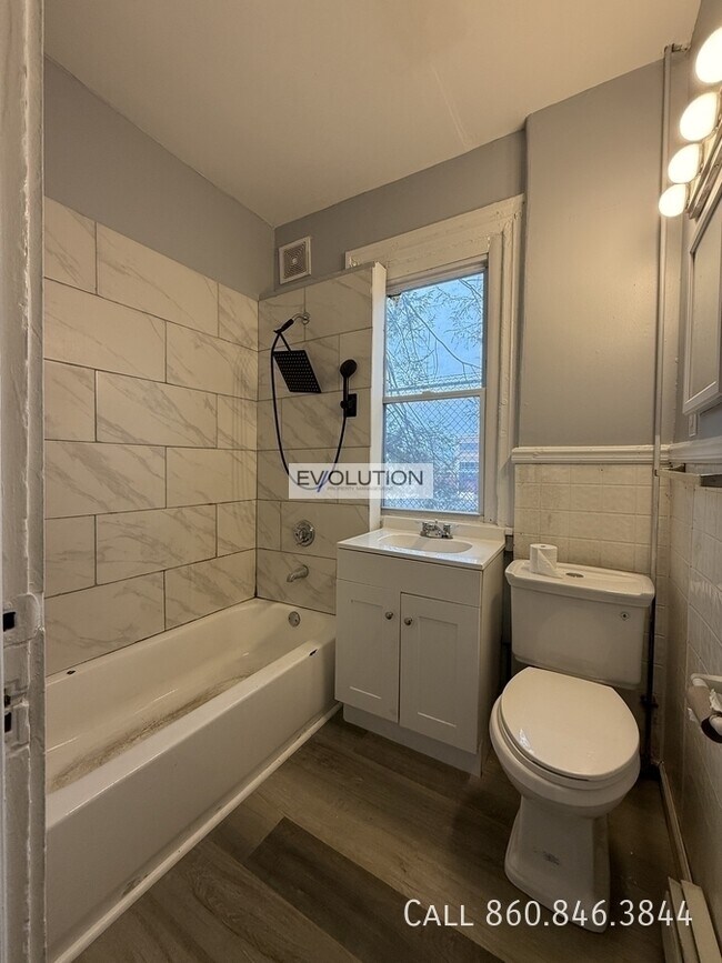 Building Photo - 96-98 Sargeant St-FL1