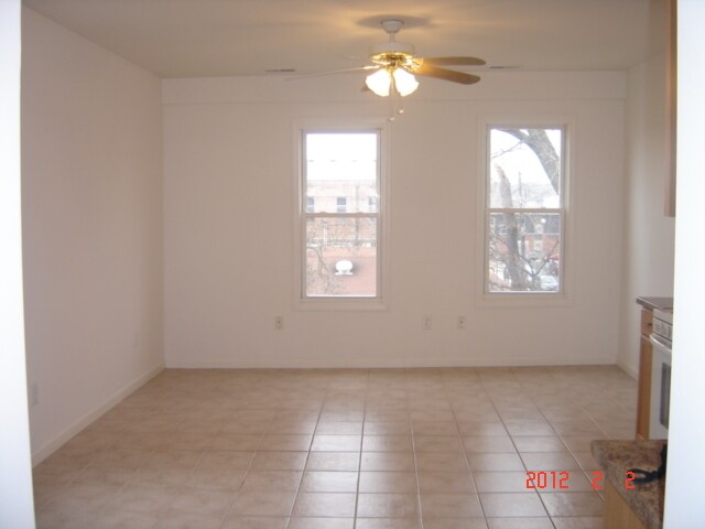 Building Photo - 195 George St