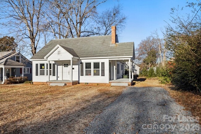 Building Photo - 266 Moore Dr NW