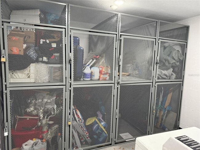 Building Photo - 1100 Imperial Dr