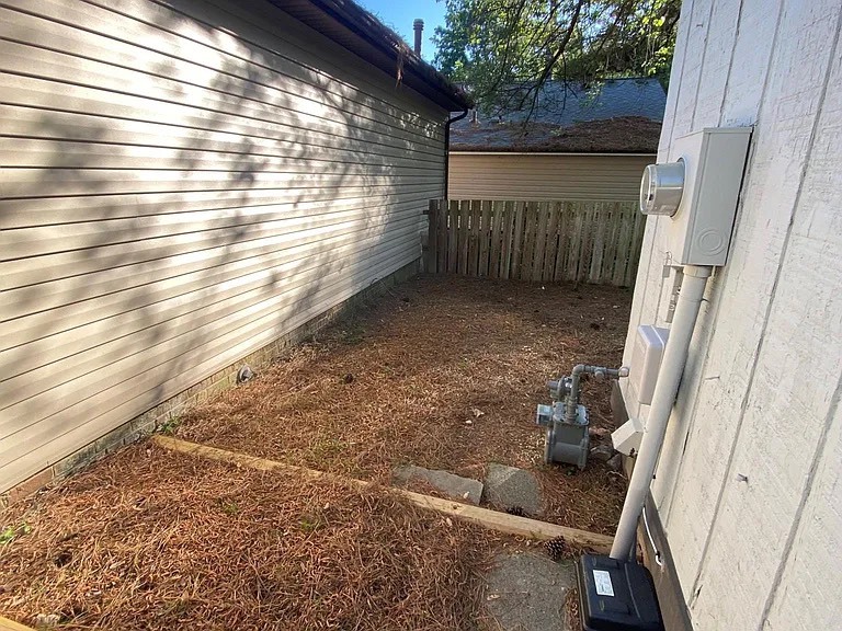 Building Photo - 109 Bonnell Ct