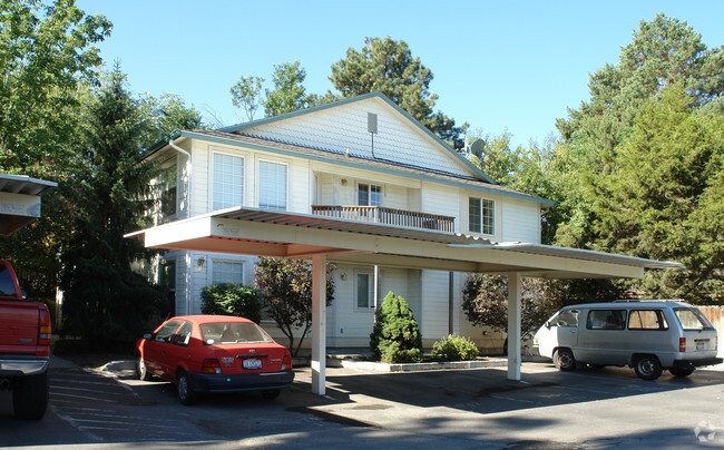 Primary Photo - 1887 W Overland Rd