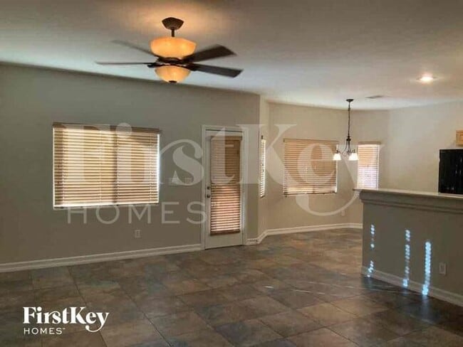 Building Photo - 9169 Sunken Meadow Ave