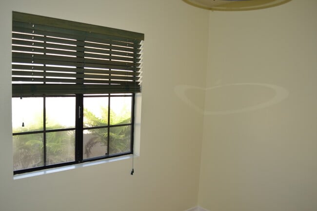 Building Photo - Three Bedroom Home + Detached Studio