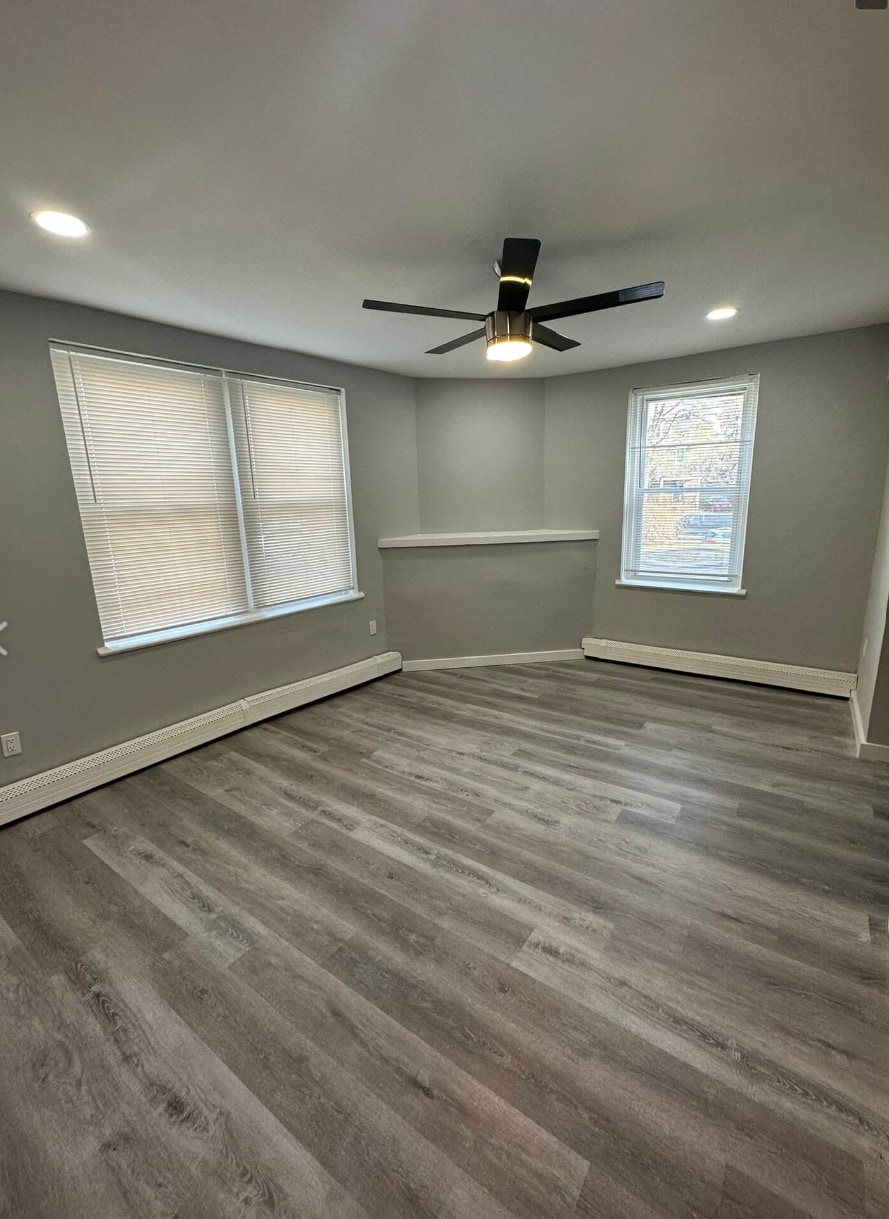 Building Photo - 615 Vernon Rd