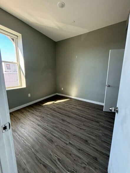 98 Clinton Ave 301B - 88 Clinton Ave