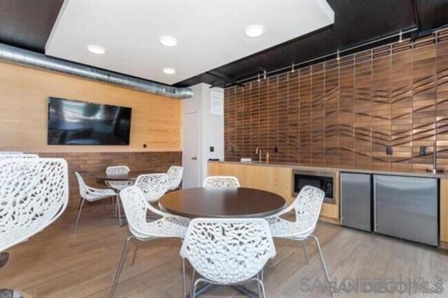Building Photo - 1277 Kettner Blvd