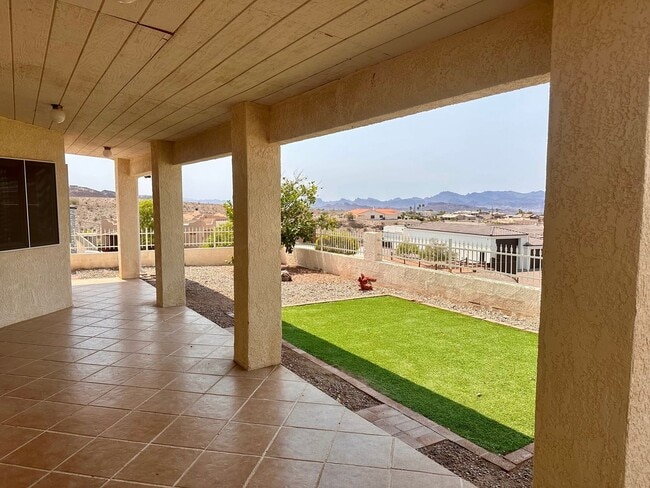 Building Photo - Long Term Rental
