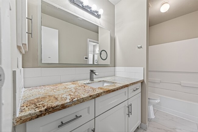 Building Photo - 23418 Briarcreek Blvd