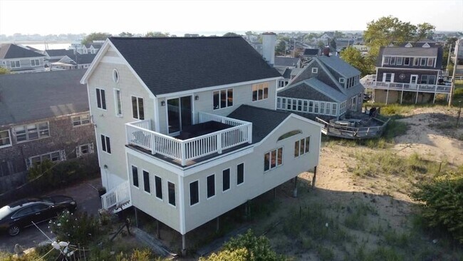 Building Photo - 5 39th St
