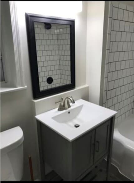 Building Photo - 2109 Fort Davis St SE