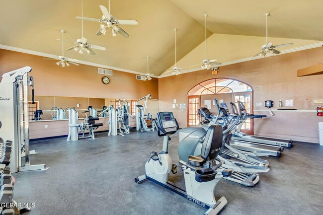 Building Photo - 3625 Grand Bahamas Dr