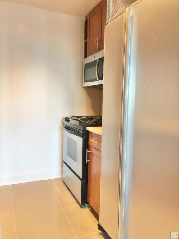Building Photo - 2 bedroom in NEW YORK NY 10017