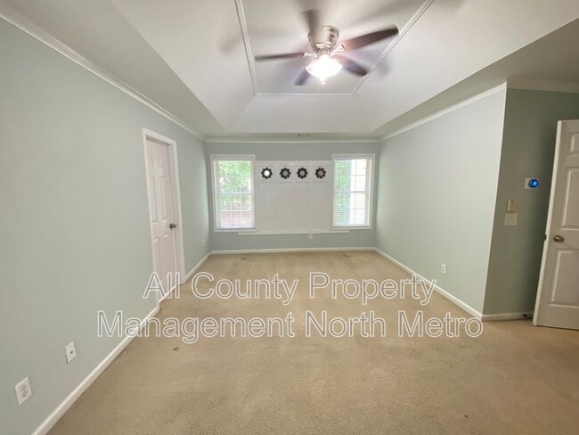 Building Photo - 10915 Kimball Crest Dr