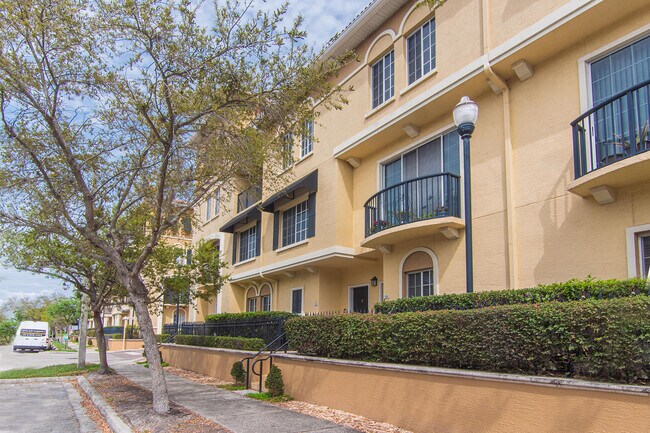 Building Photo - 126 S Obrien St