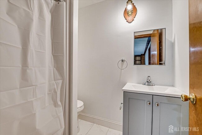 Building Photo - 98 Trieste St