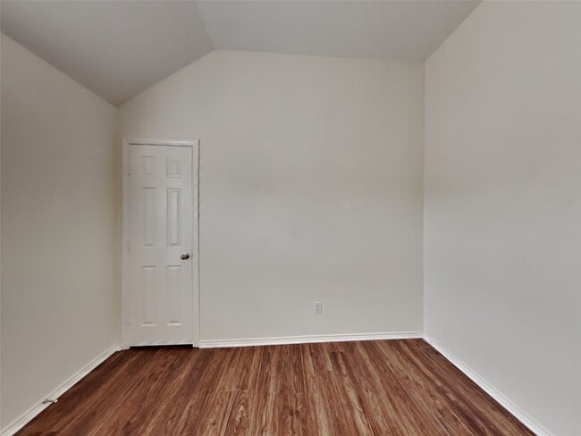 Building Photo - 864 Rock Harbor Ln