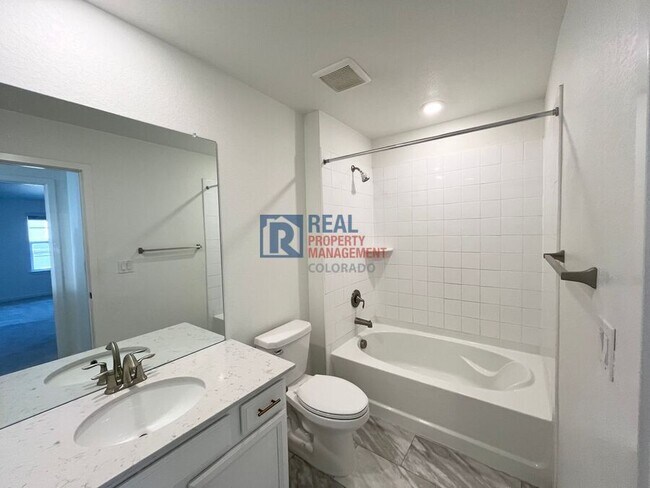 Building Photo - 17590 E 95th Ave