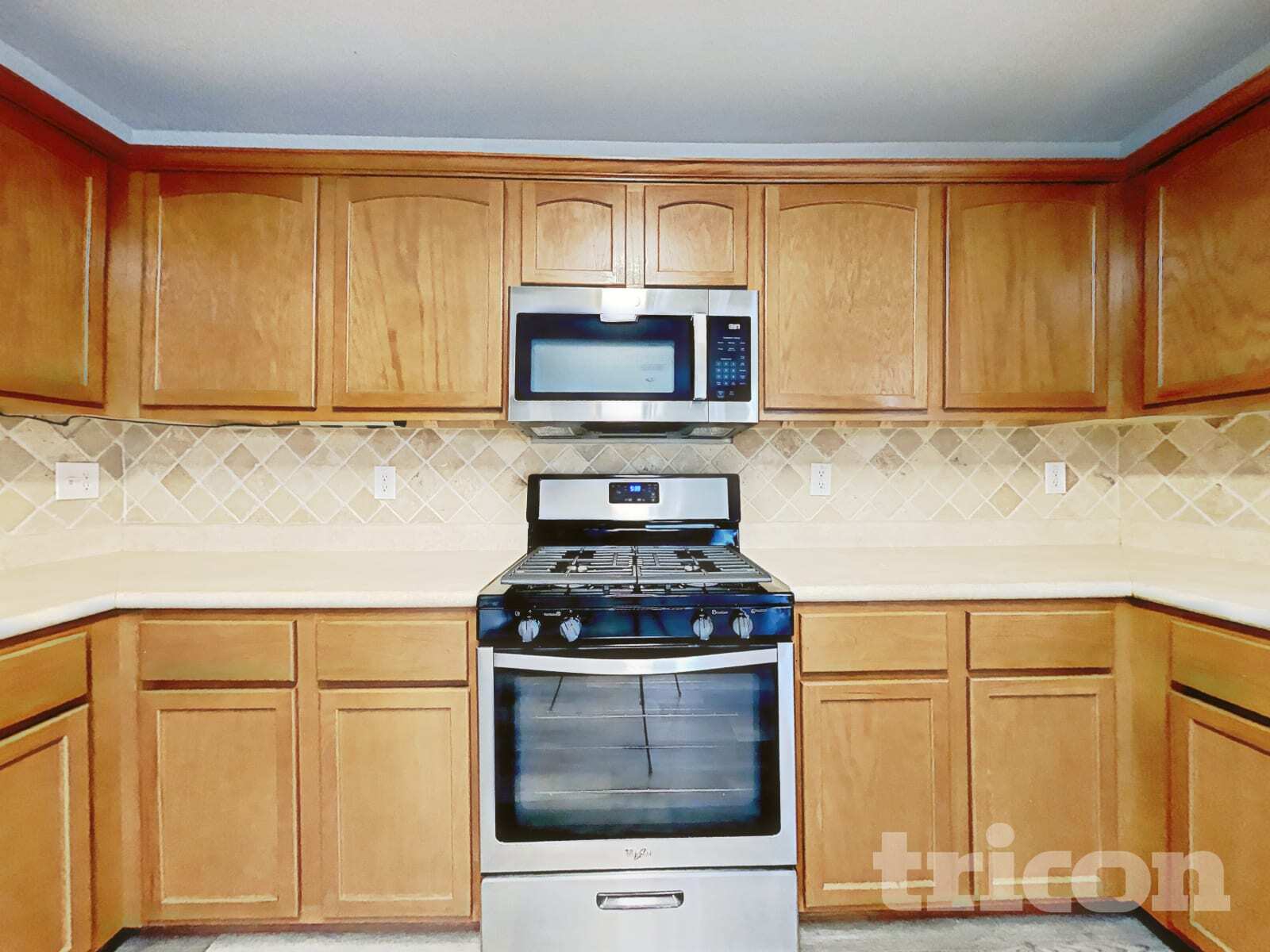 Building Photo - 7034 Daybreak Peaks