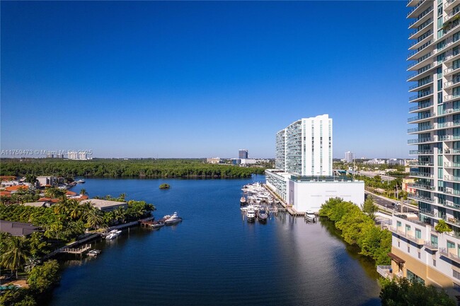 Building Photo - 400 Sunny Isles Blvd