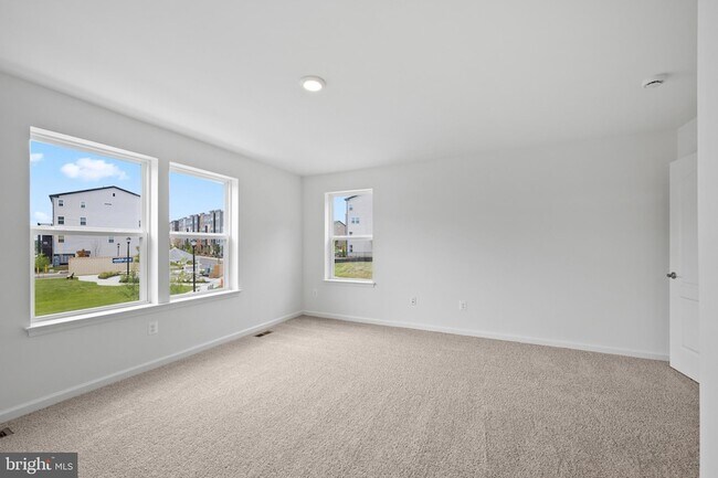 Building Photo - 9942 -A Count Fleet Cres