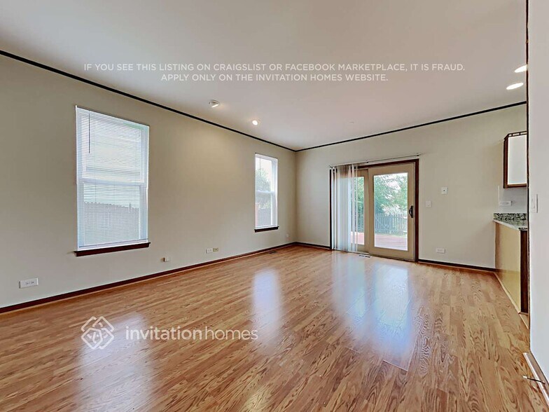 Building Photo - 2176 Edinburgh Ln