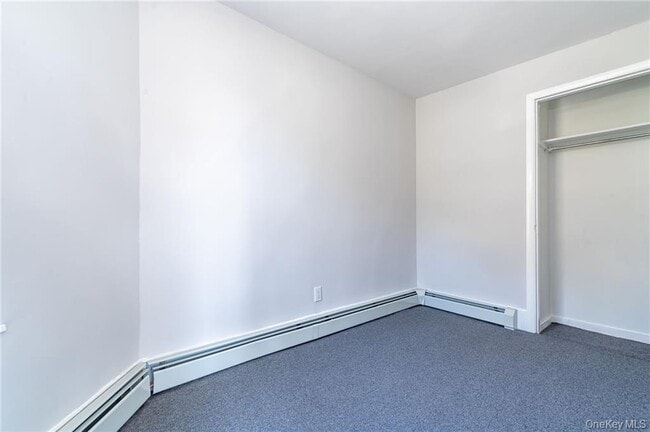 Building Photo - 120 Grand St