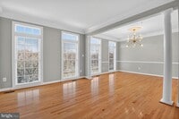 Building Photo - 6 Sharpstead Ln