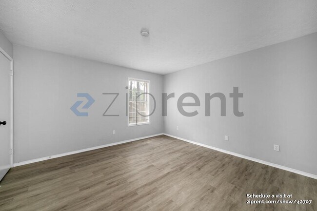 Building Photo - 1504 Augusta Dr