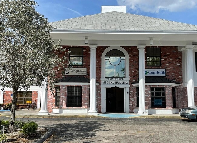 Building Photo - 125 Canterbury E