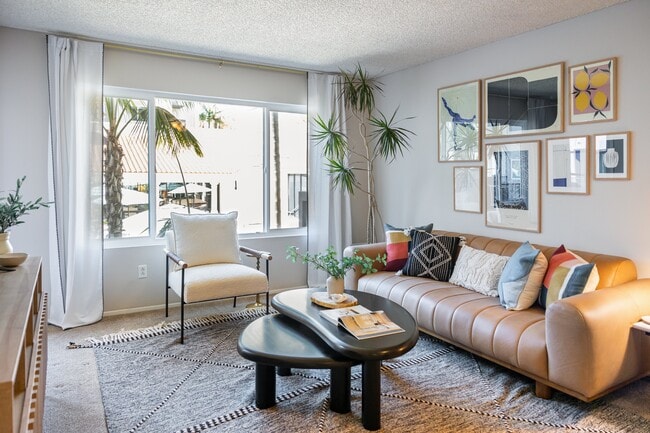 Building Photo - Veranda La Jolla