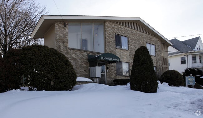 Primary Photo - Norwood Avenue Apartments