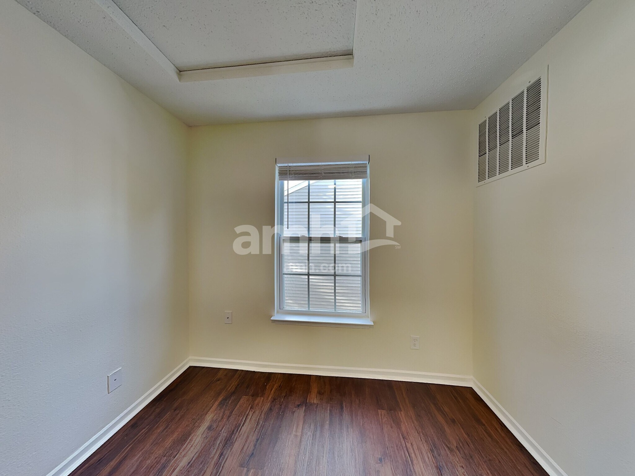 Building Photo - 9414 W Stargazer Dr