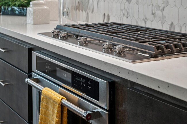 Building Photo - 3479 Client Cmn