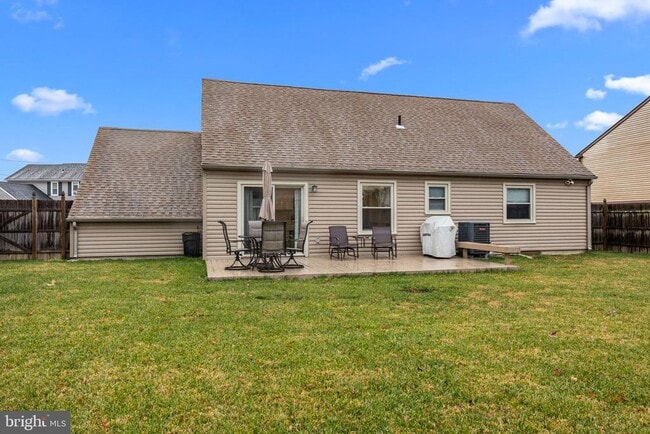 Building Photo - 604 Iva Ln