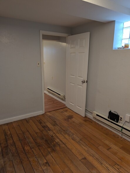 Building Photo - 2314 Broadway Ave