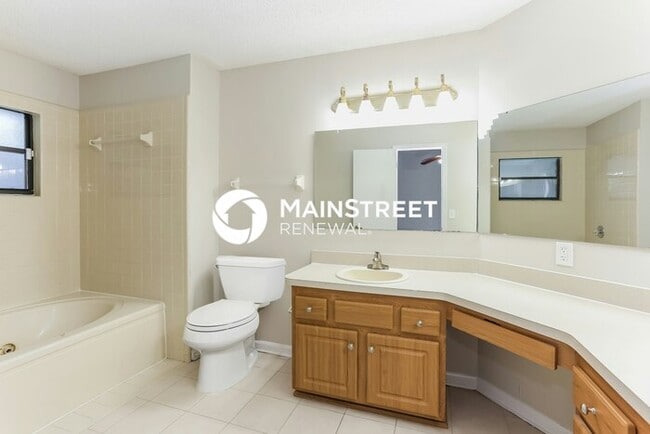 Building Photo - 3 Bedroom Pet-Friendly Home in FLEMING ISLAND, FL with Main Street Renewal