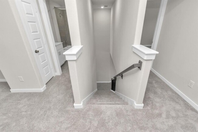 Building Photo - 17407 Bluemink Ln
