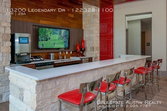 Building Photo - HighLine