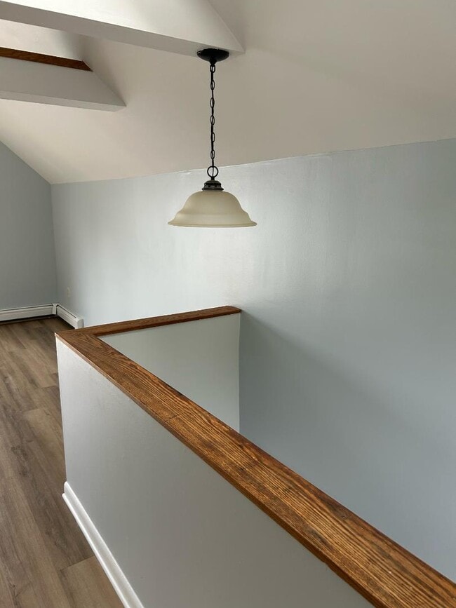 Building Photo - 29 Jackson St