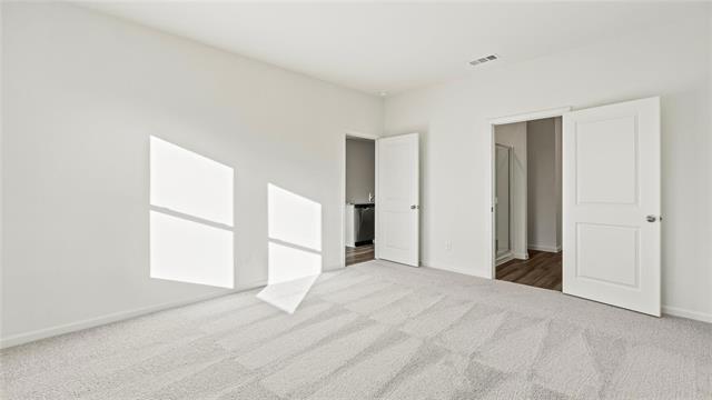 Building Photo - 8325 Hawkview Dr