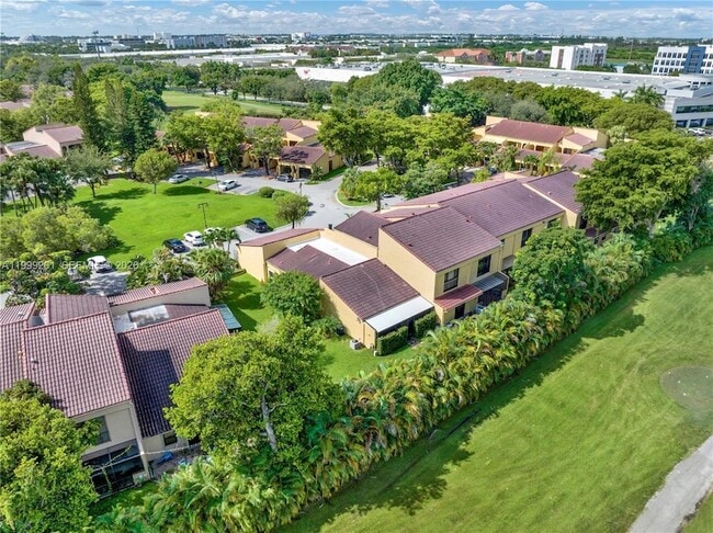 Building Photo - 3996 Estepona Ave