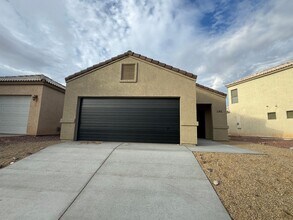 Building Photo - Brand-New Modern 3-Bedroom Home in Gated Chaparral Terrace Community