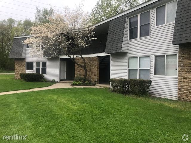 Building Photo - Midway Apartments